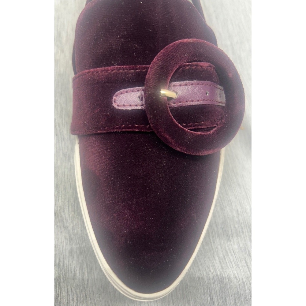 Nine West Womens Burgundy Velvet Buckle Loafers Pointed Toe Flats Size 8.5M